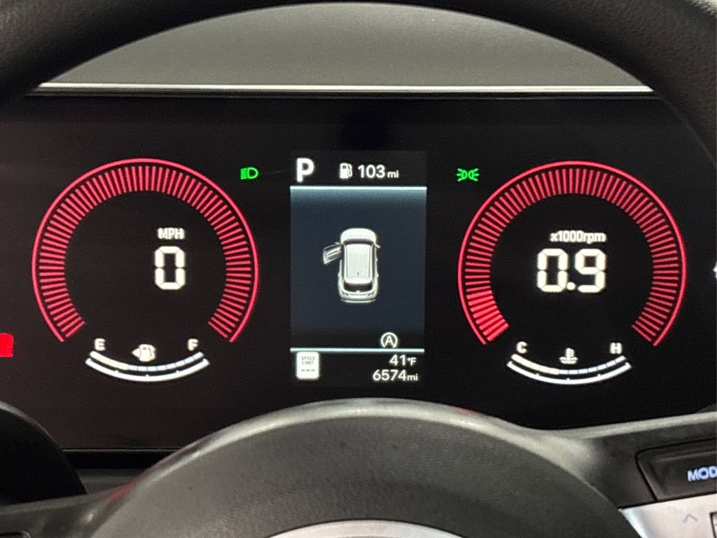 Certified 2025 Hyundai Tucson SE image 19