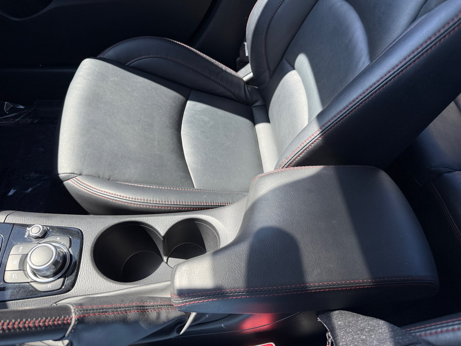 Used 2015 MAZDA MAZDA3 s Touring FWD image 14