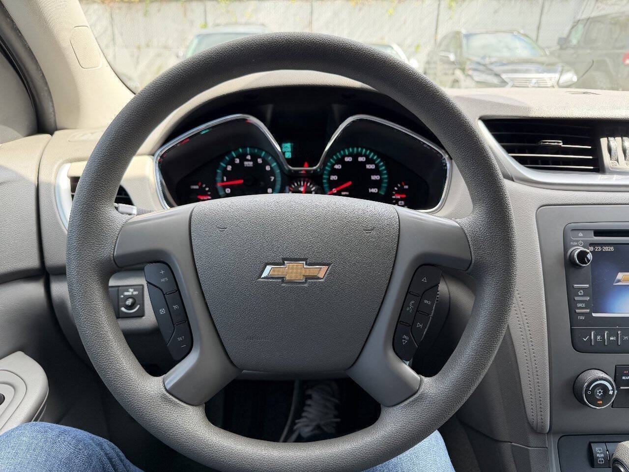 Used 2016 Chevrolet Traverse LS FWD image 12