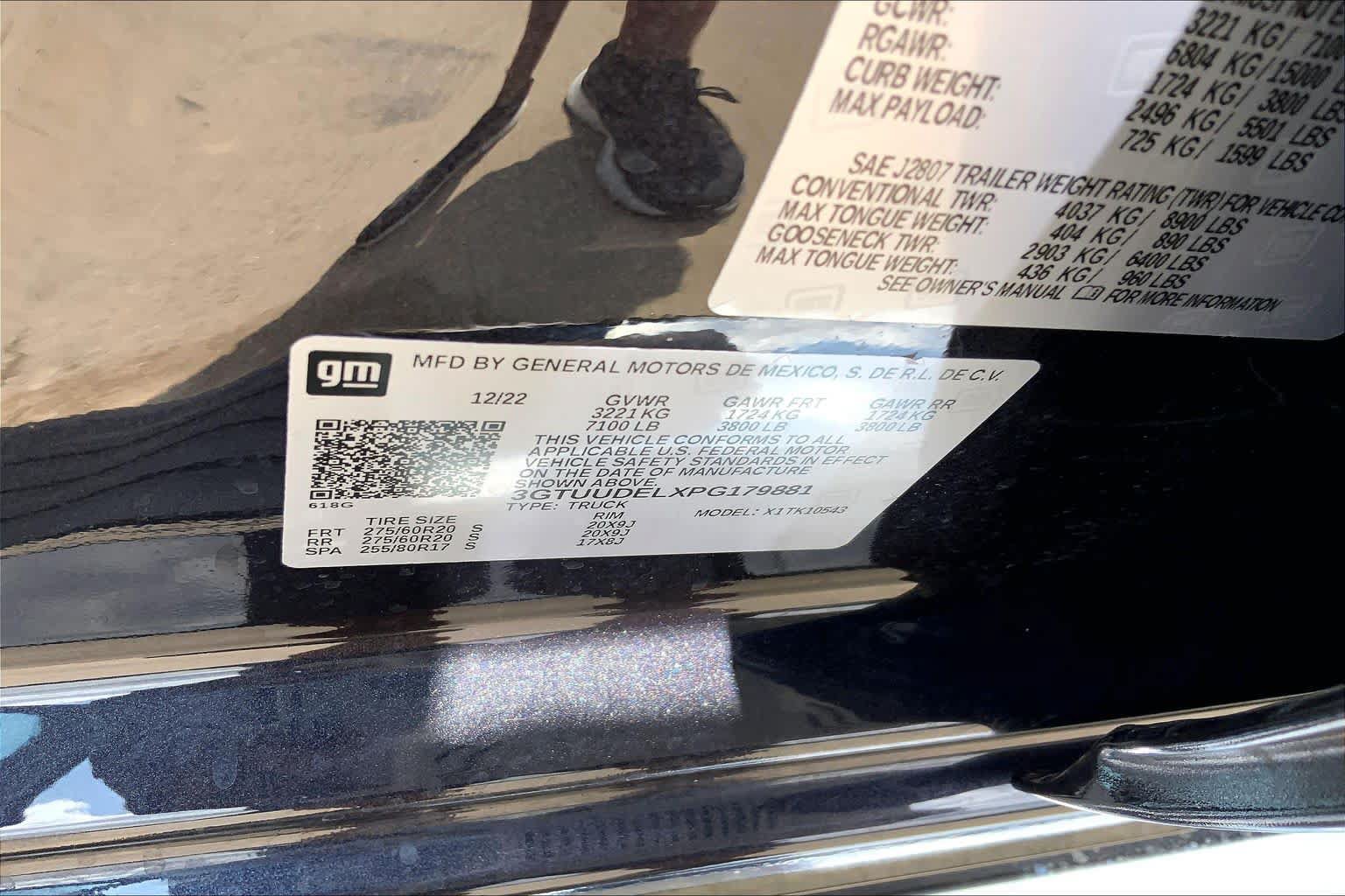 Used 2023 GMC Sierra 1500 SLT AWD/4WD image 31