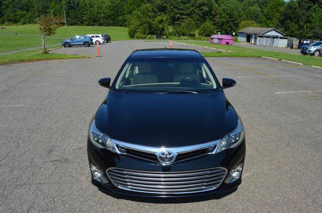 Used 2013 Toyota Avalon Limited FWD image 9