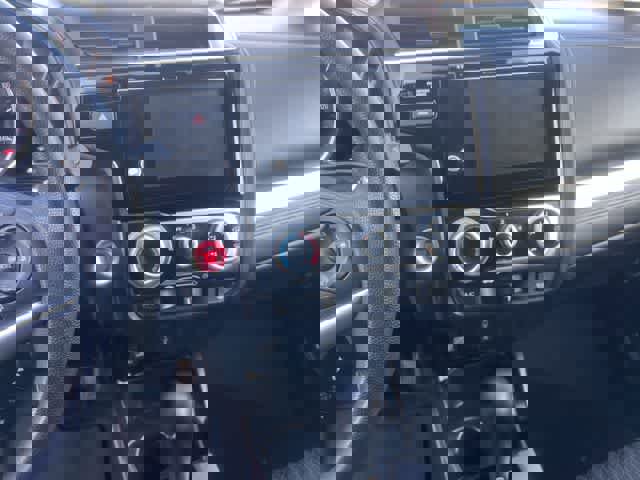 Used 2020 Honda Fit EX image 18