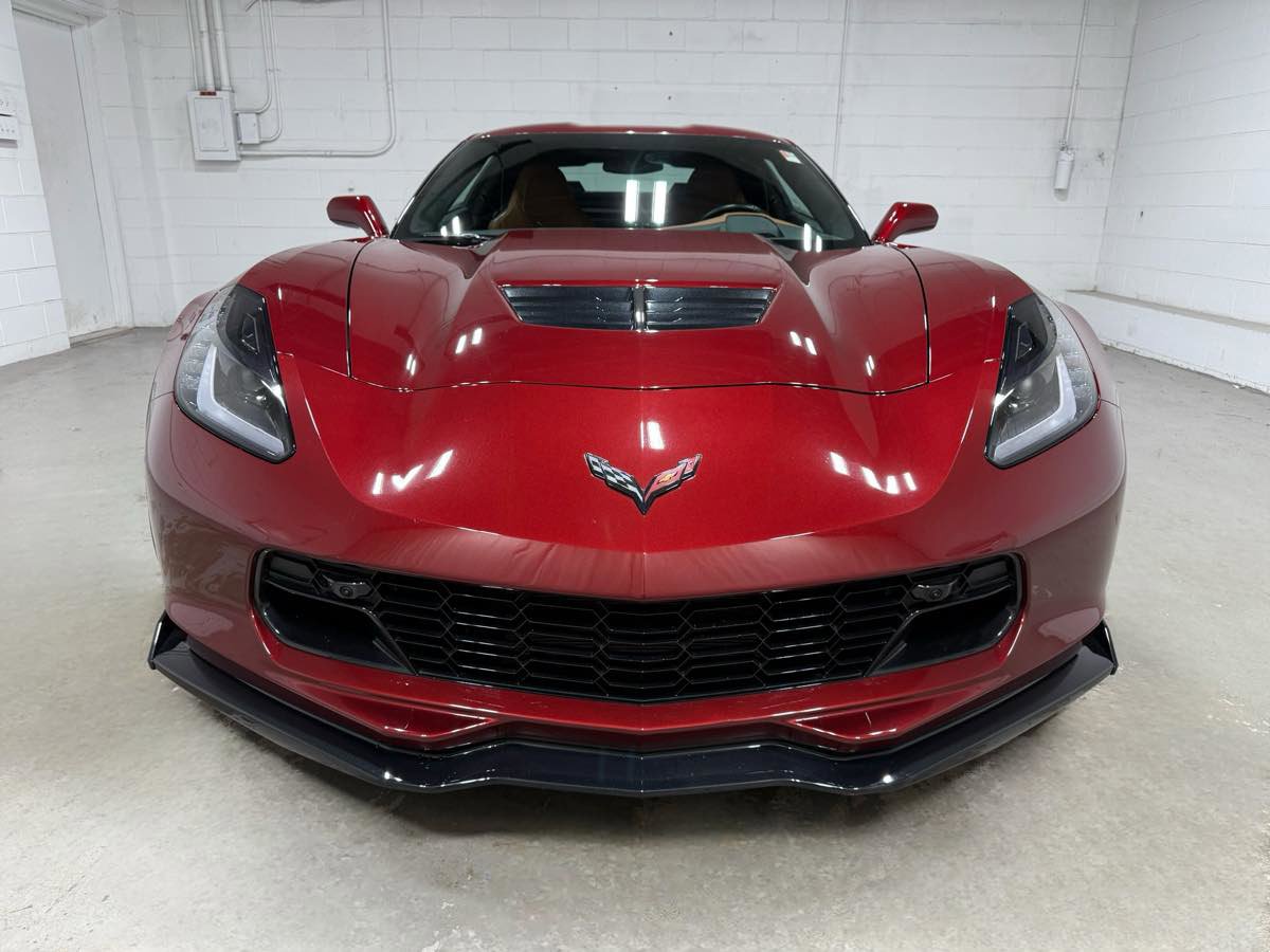 Used 2016 Chevrolet Corvette Z06 w/ 2LZ Preferred Equipment Group image 2