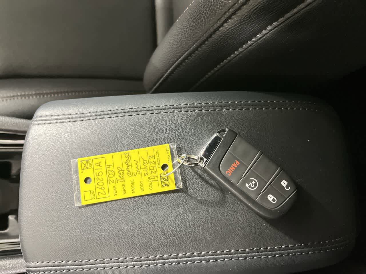 Used 2024 Jeep Compass Limited AWD/4WD image 23