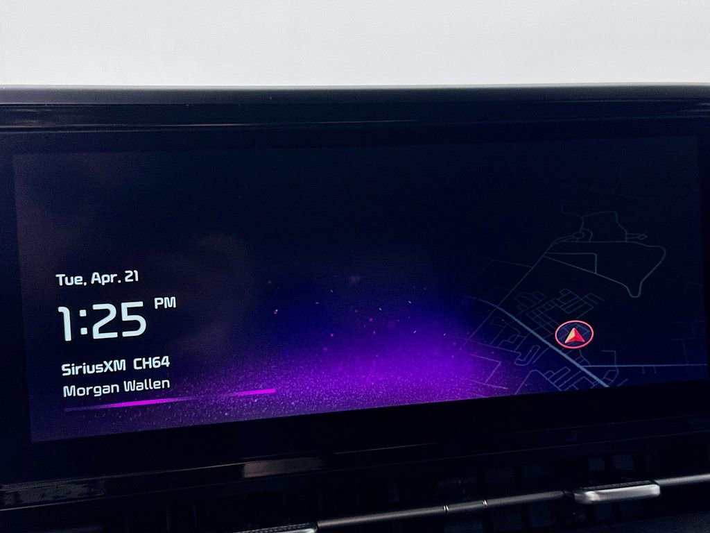 Used 2024 Kia Carnival EX FWD image 26