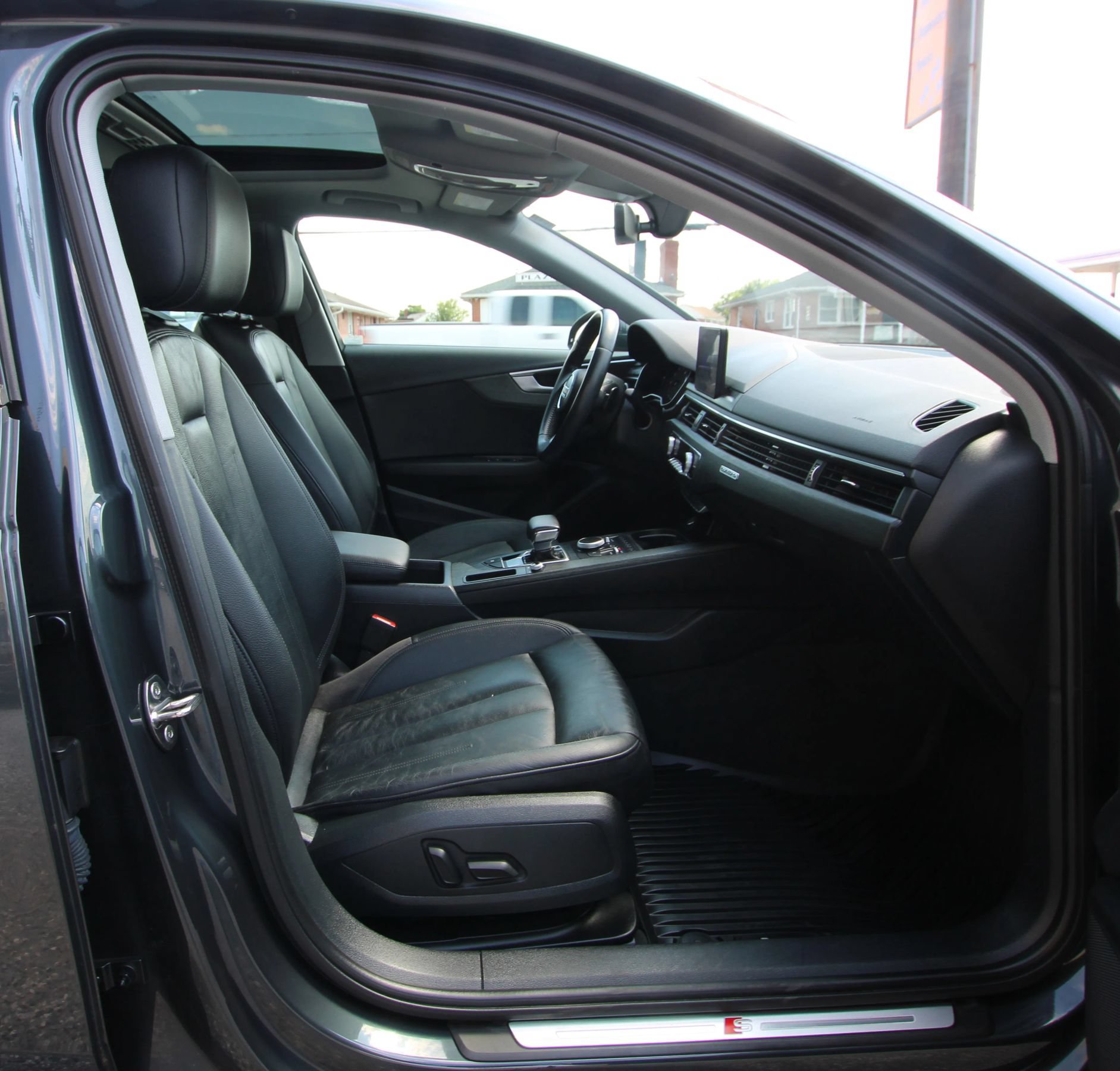 Used 2018 Audi A4 2.0T Premium w/ Convenience Package AWD/4WD image 9