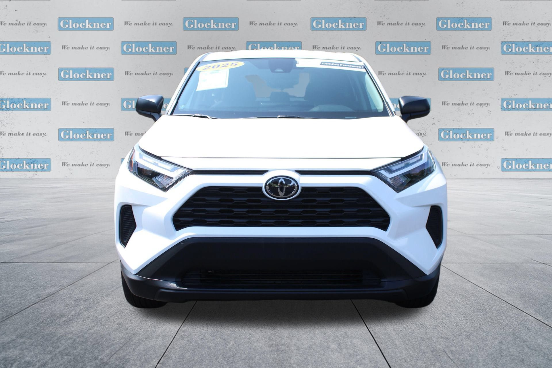 Used 2025 Toyota RAV4 LE AWD/4WD image 2