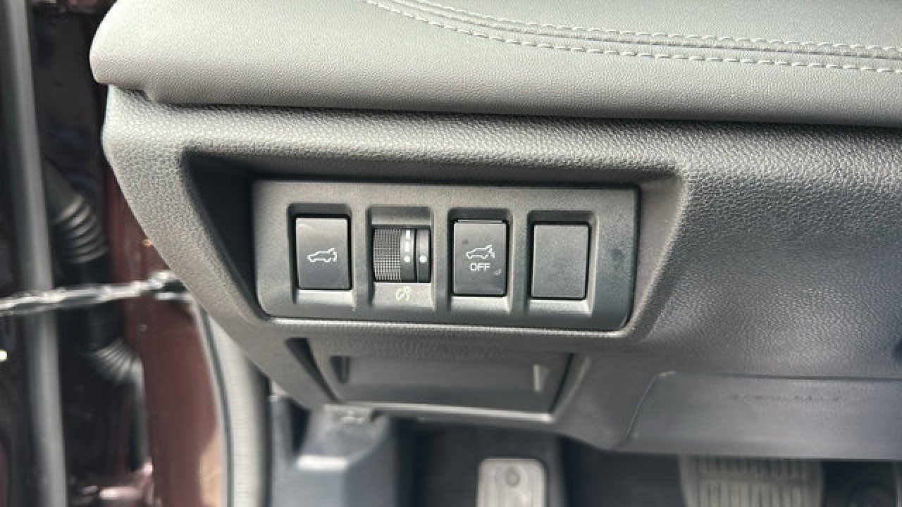 Used 2025 Subaru Outback Limited XT image 16