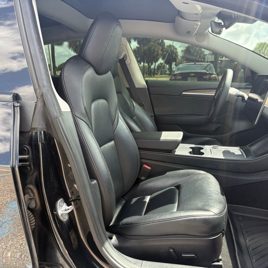 Used 2022 Tesla Model 3 Long Range image 17