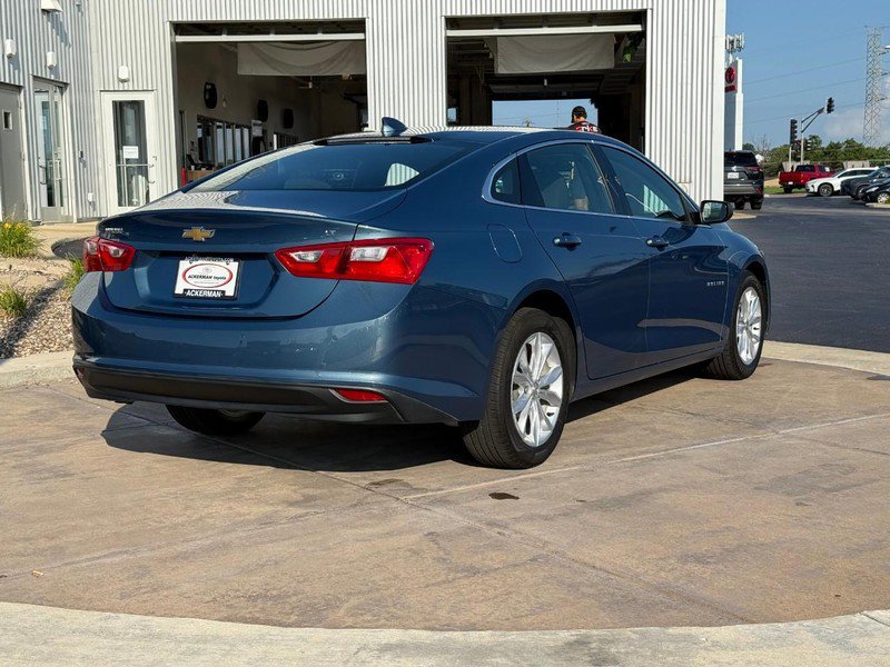 Used 2025 Chevrolet Malibu LT image 5