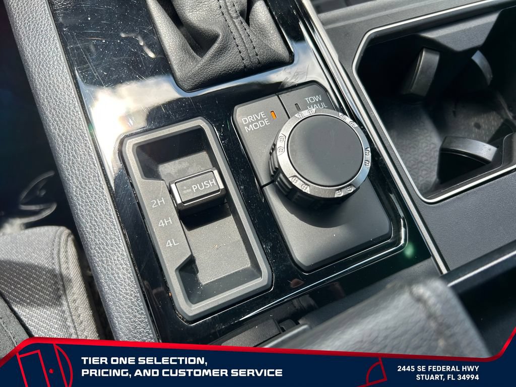 Used 2025 Toyota Tundra SR5 AWD/4WD image 32