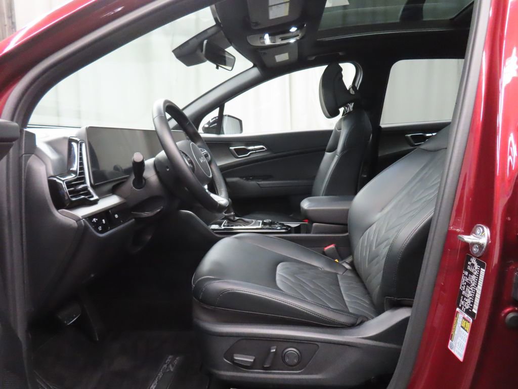 Used 2024 Kia Sportage X-Line w/ X-Line Premium Package AWD/4WD image 12