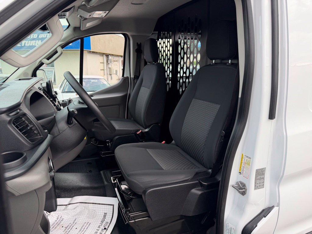 Used 2025 Ford Transit 250 Low Roof w/ Exterior Upgrade Package RWD image 13