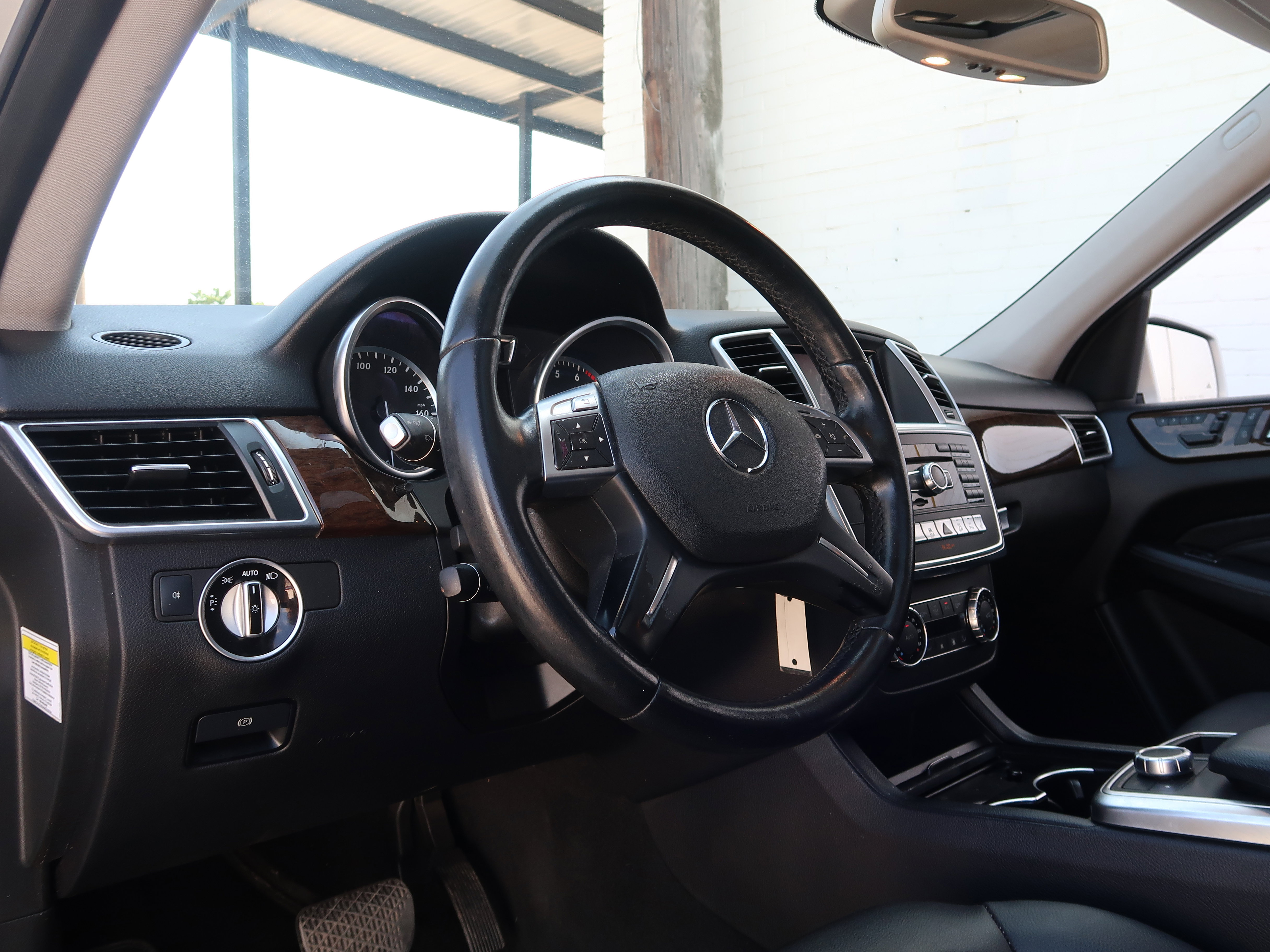 Used 2012 Mercedes-Benz ML 350 4MATIC image 27