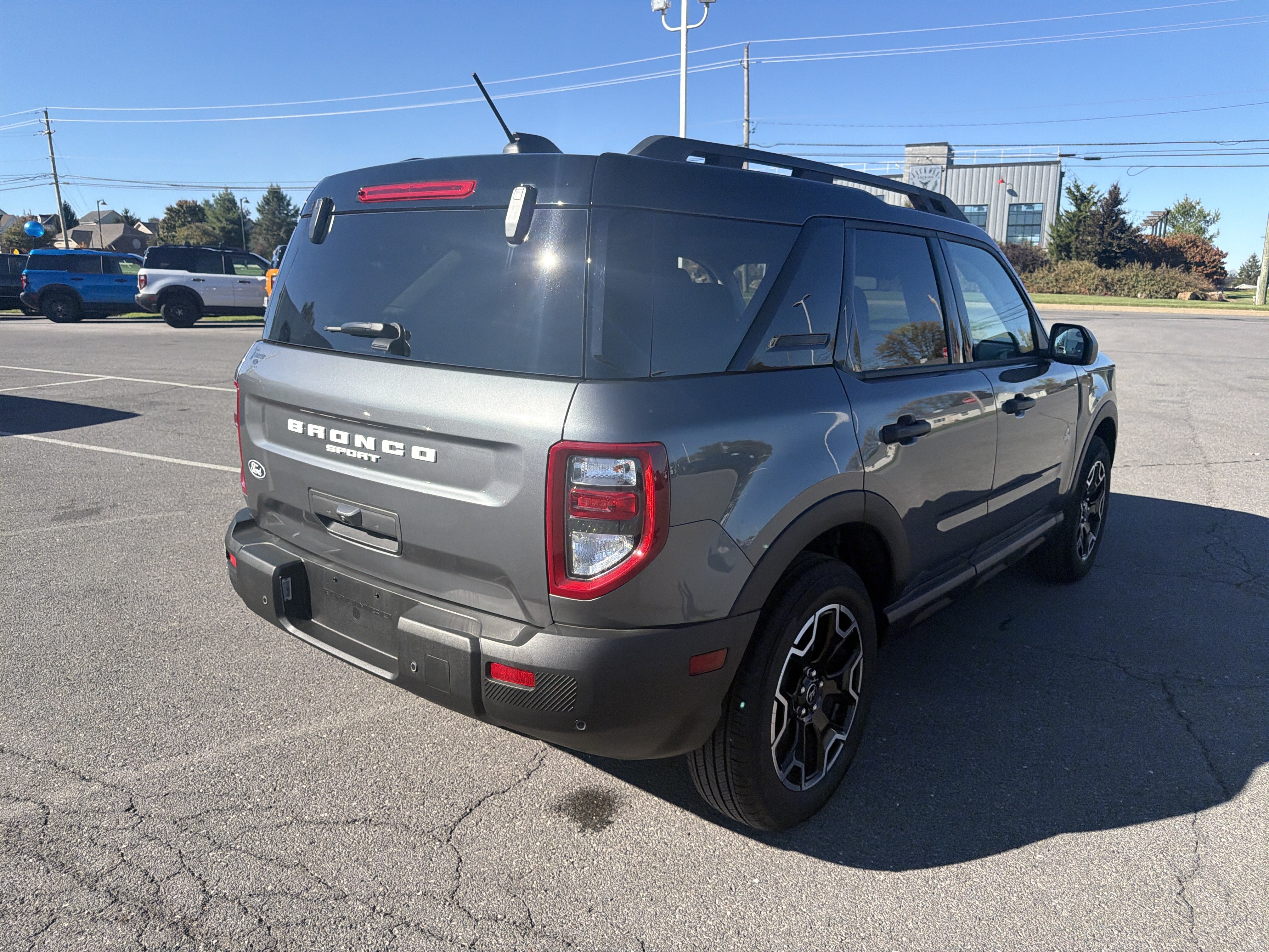 Used 2026 Ford Bronco Sport Outer Banks AWD/4WD image 3