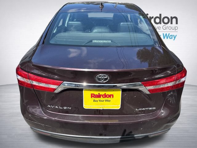 Used 2015 Toyota Avalon Limited w/ Technology Package FWD image 5