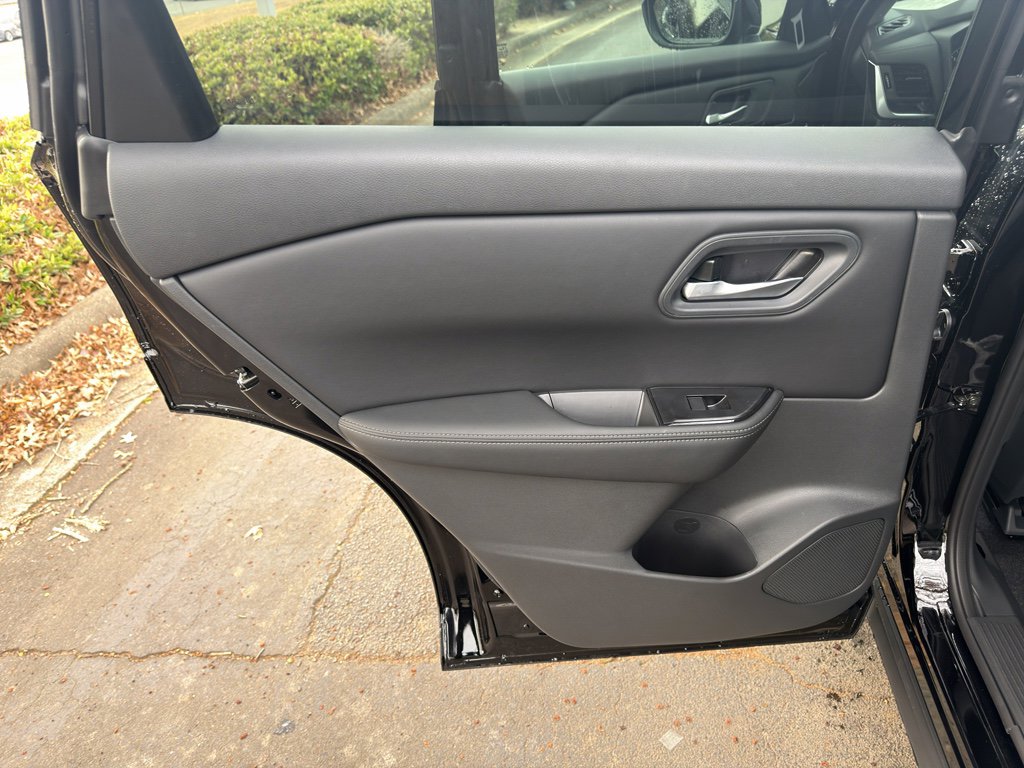 New 2026 Nissan Rogue SV w/ Cold Weather Package image 28