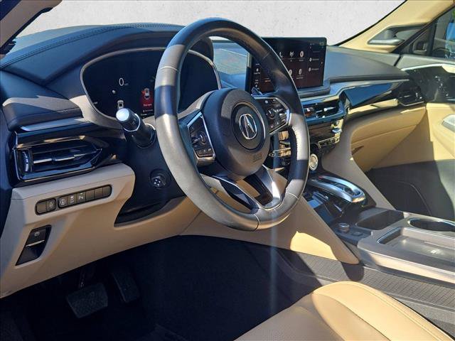 Certified 2025 Acura MDX w/ Technology Package FWD image 10