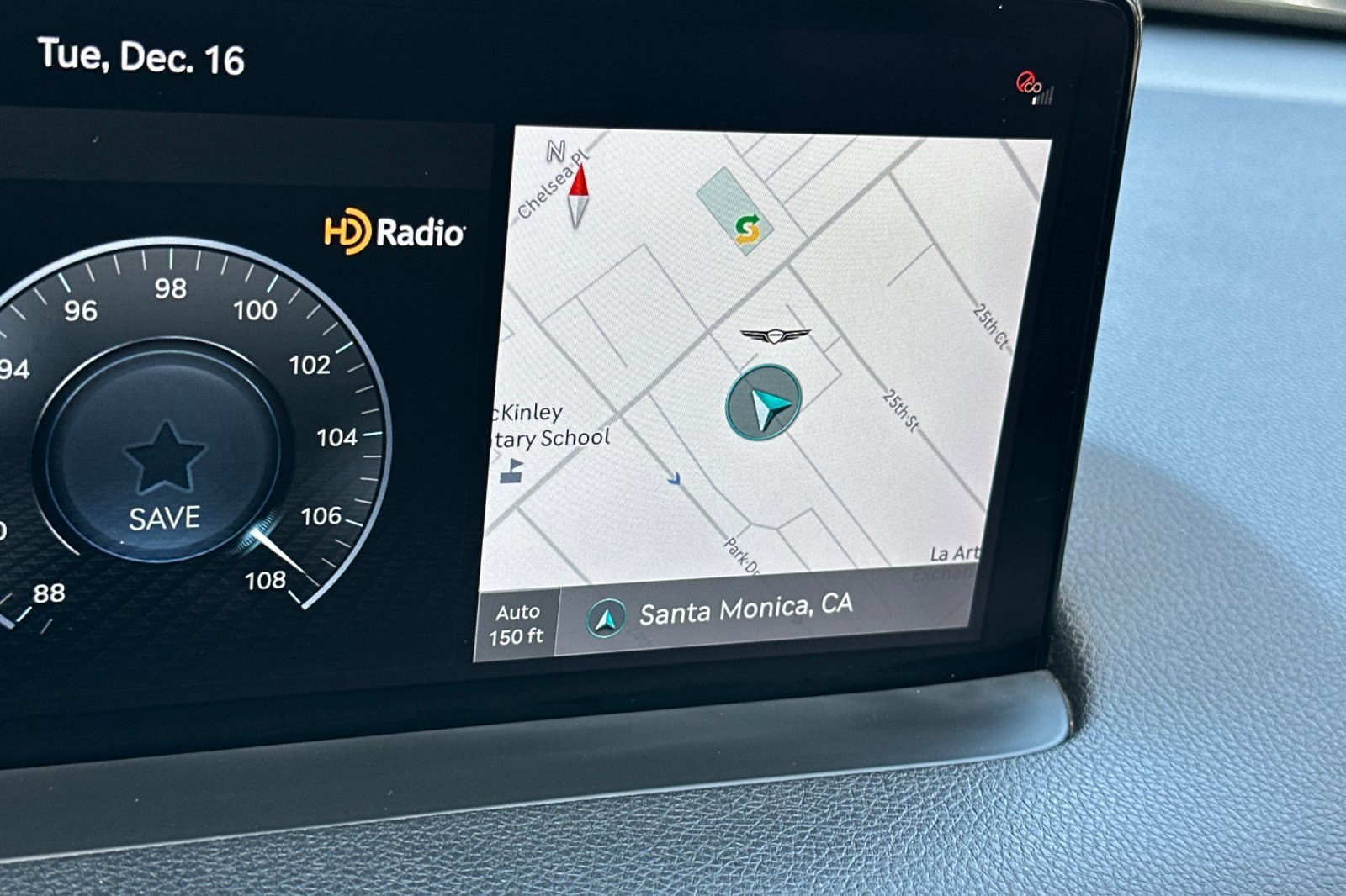 Used 2023 Genesis GV70 2.5T w/ Select Package image 20