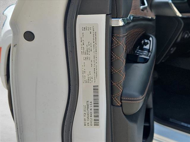 Used 2023 Jeep Grand Cherokee L Summit w/ Advanced Protech Group IV image 23