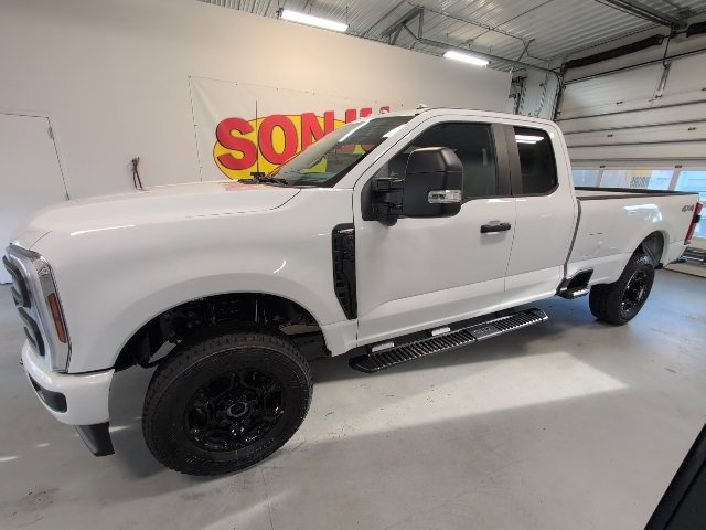 New 2026 Ford F350 XL image 2