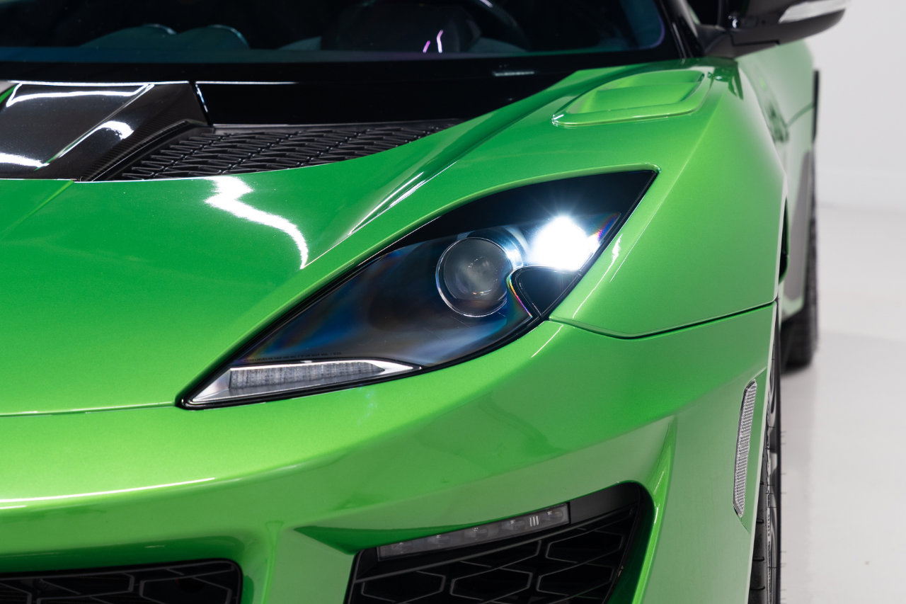 Used 2021 Lotus Evora image 11