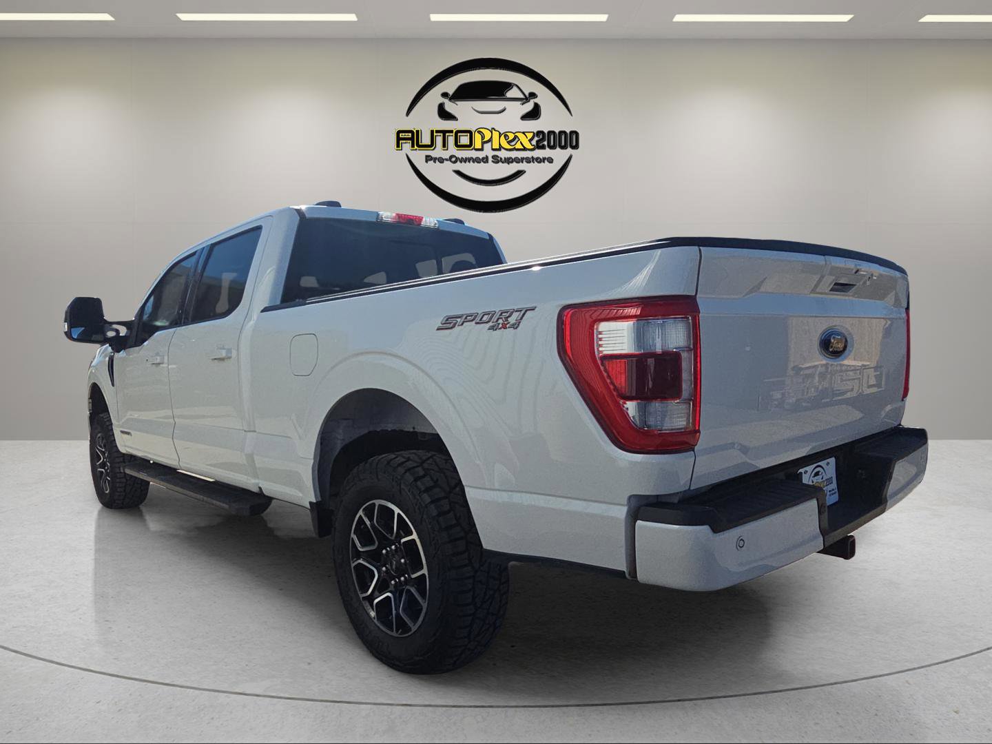Used 2022 Ford F150 Lariat w/ Max Trailer Tow Package AWD/4WD image 5
