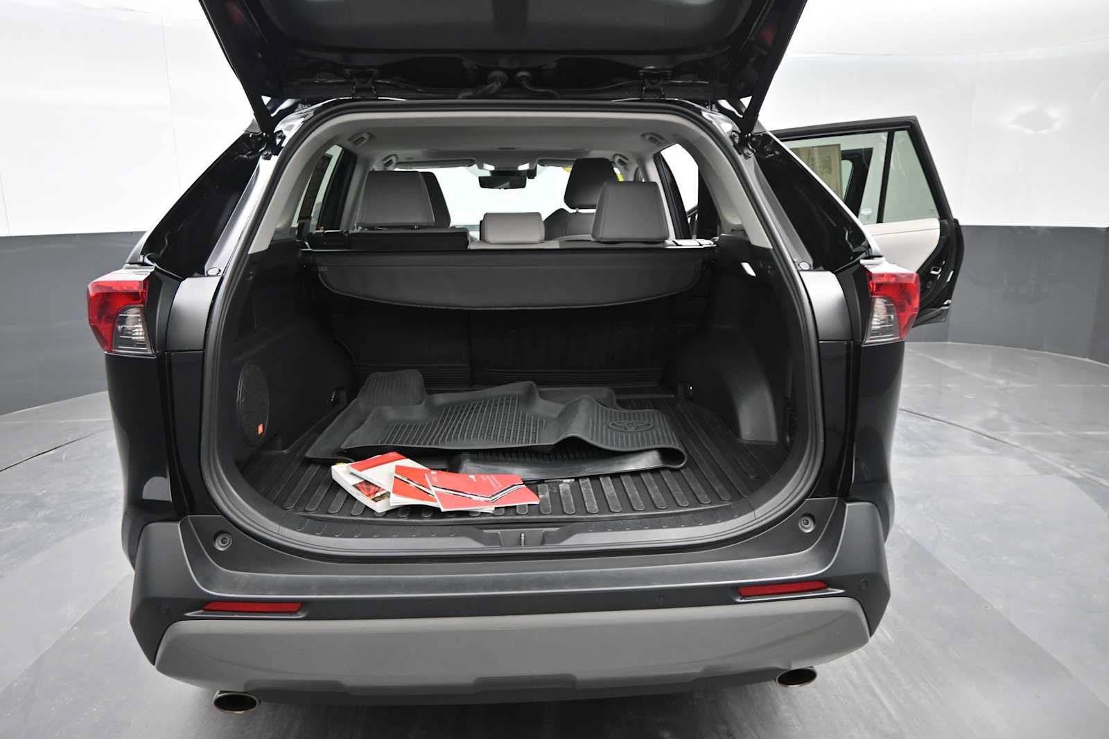 Used 2024 Toyota RAV4 Limited w/ Advanced Technology Package AWD/4WD image 14
