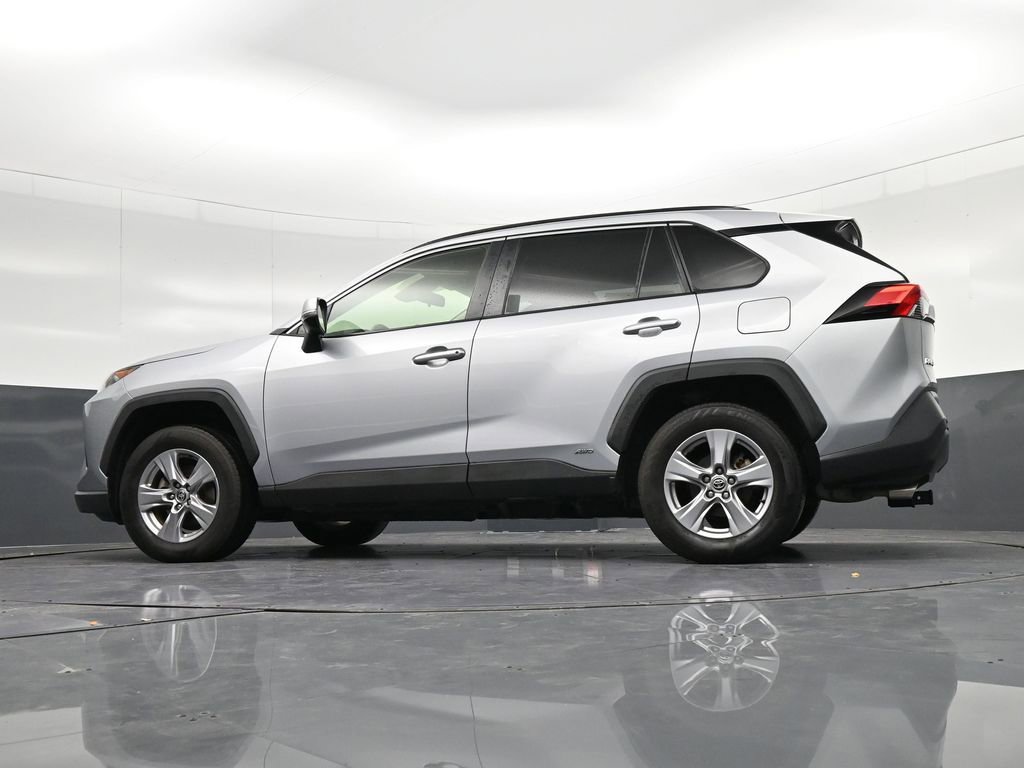 Used 2022 Toyota RAV4 LE image 35
