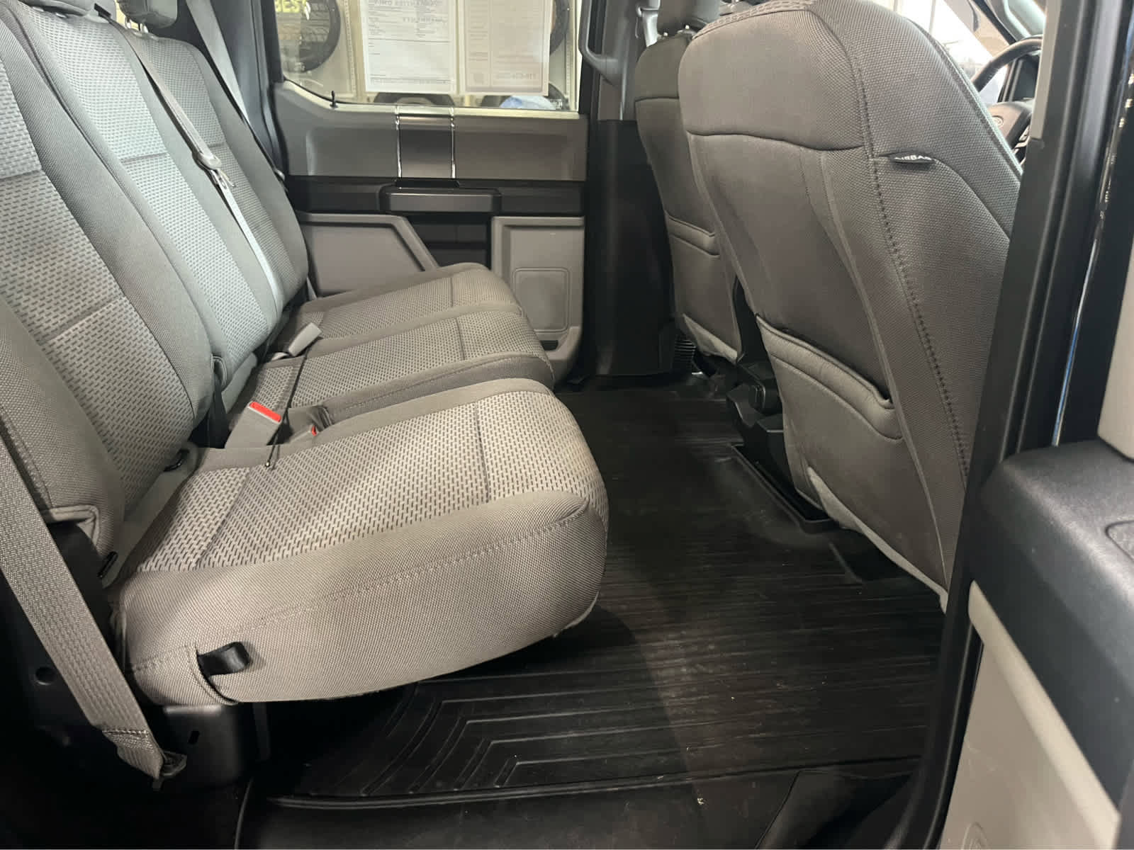 Used 2020 Ford F150 XLT w/ Equipment Group 302A Luxury AWD/4WD image 31