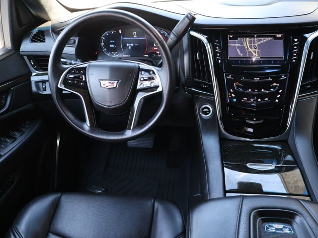 Used 2017 Cadillac Escalade Platinum AWD/4WD image 24