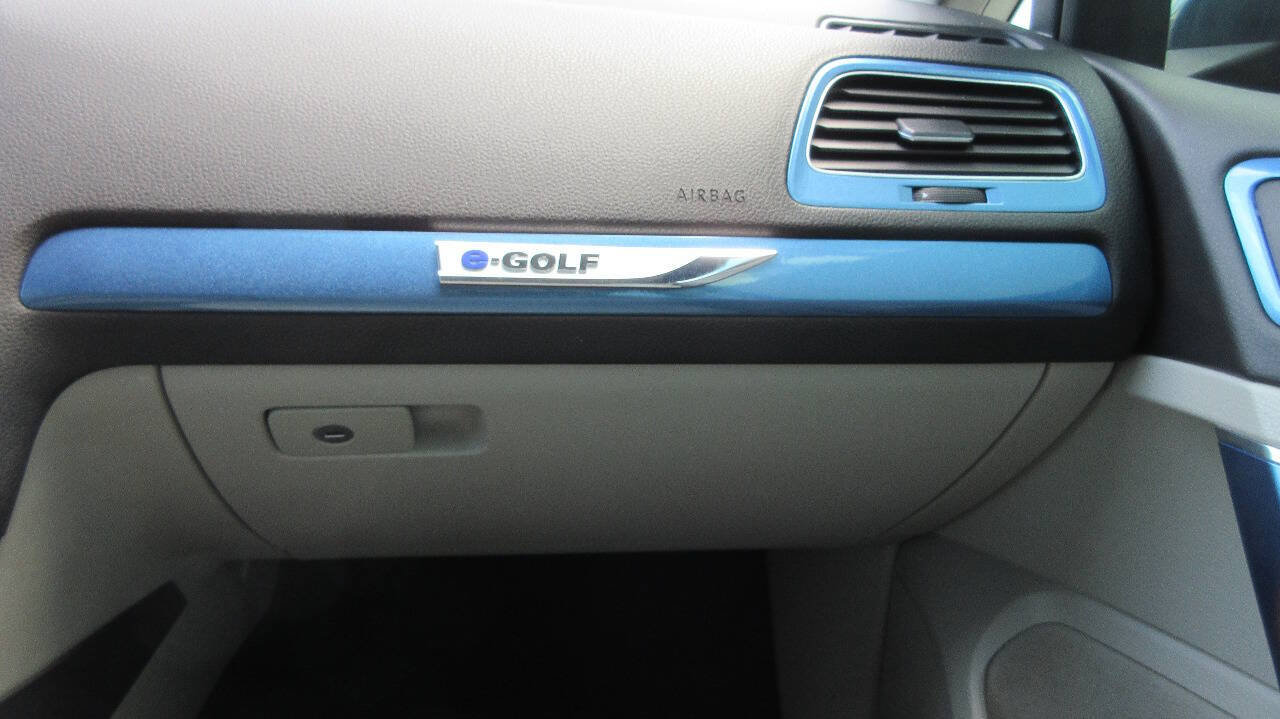 Used 2015 Volkswagen e-Golf SEL Premium FWD image 35