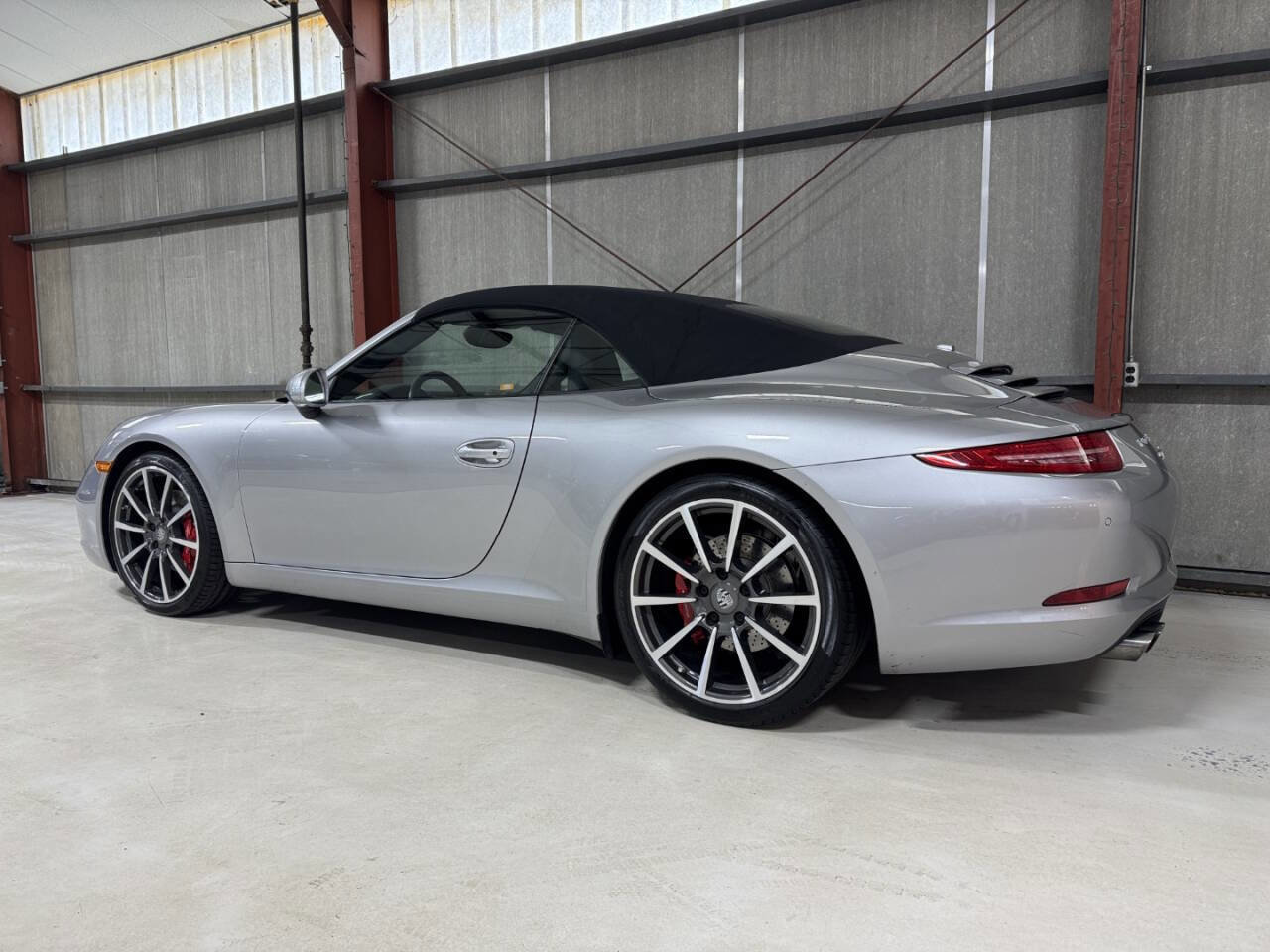 Used 2014 Porsche 911 Carrera S image 34