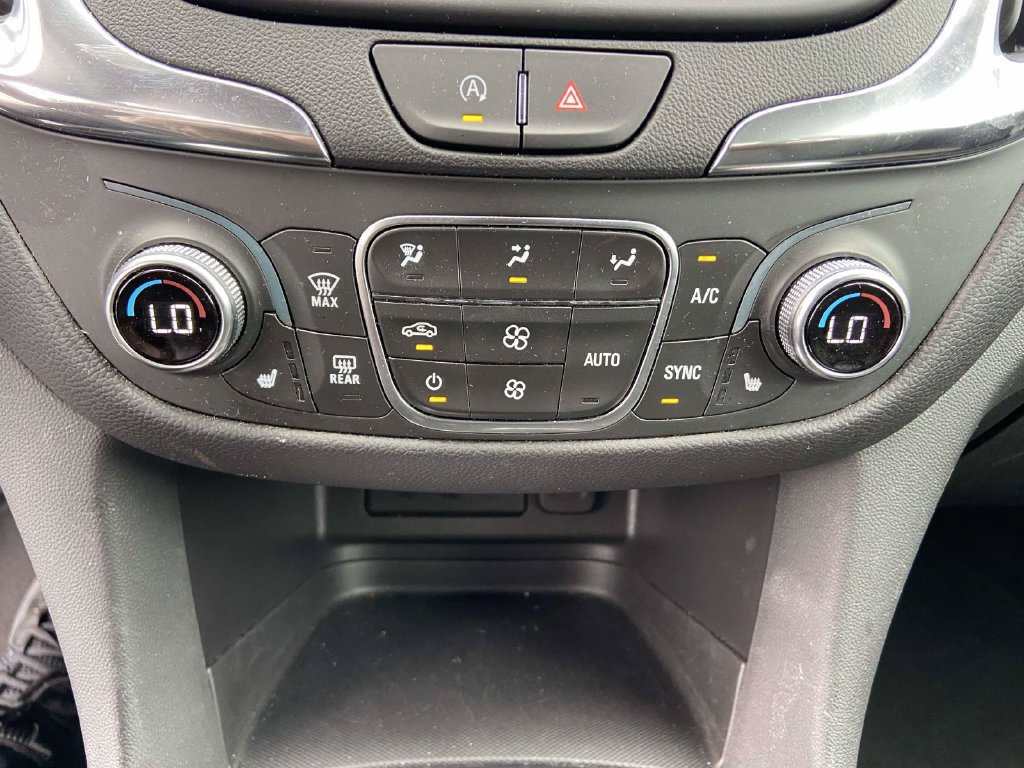 Used 2024 Chevrolet Equinox LT AWD/4WD image 17