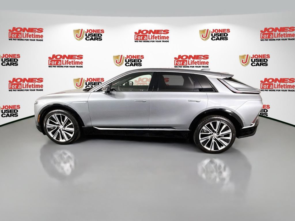 Used 2024 Cadillac Lyriq Luxury AWD/4WD image 15