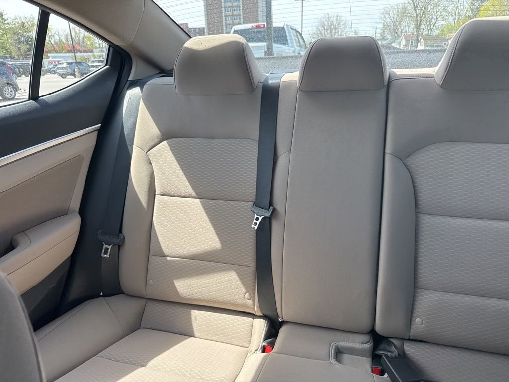 Used 2020 Hyundai Elantra Value Edition w/ Winter Weather Package FWD image 14