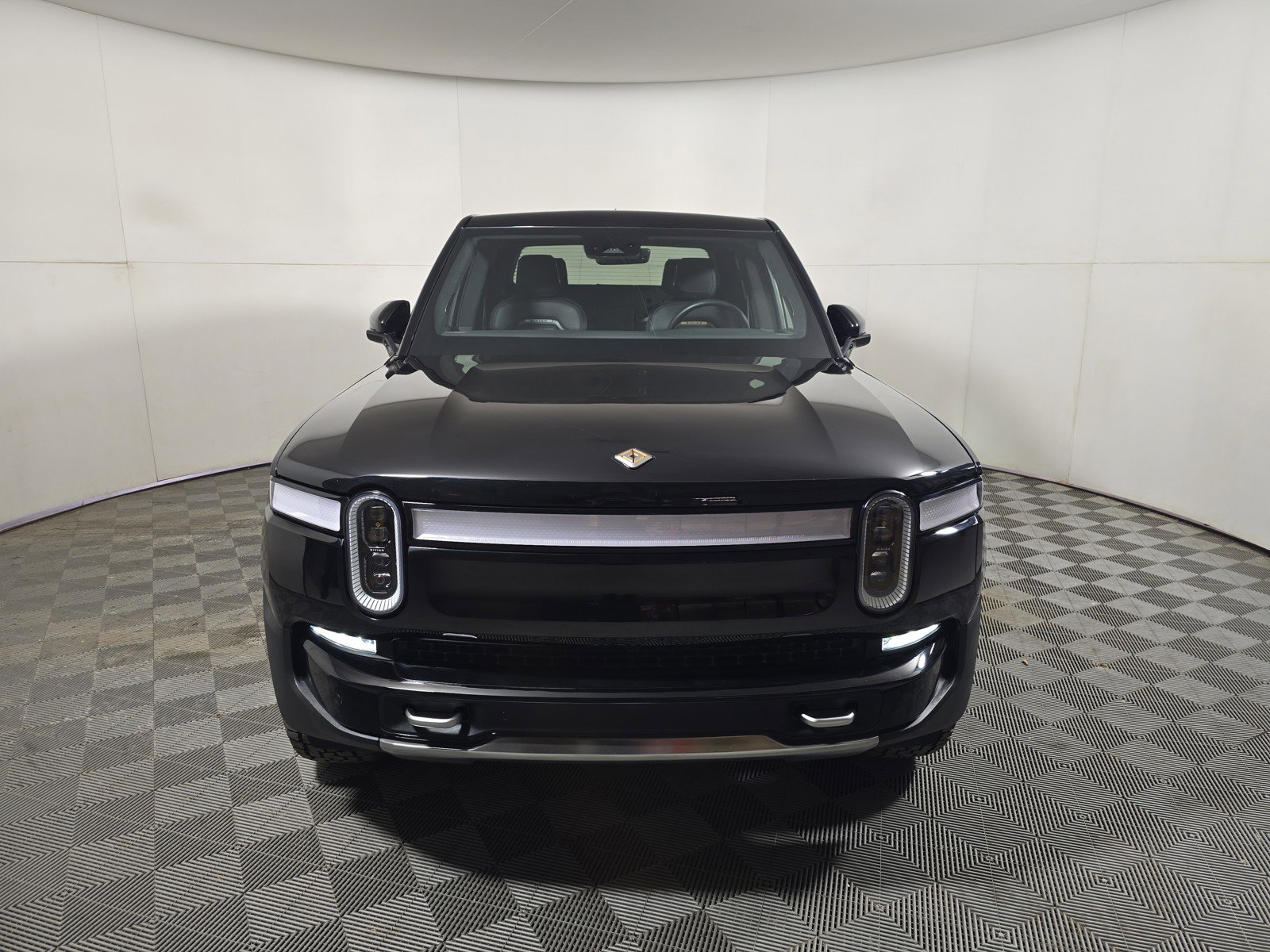 Used 2022 Rivian R1T Adventure AWD/4WD image 8