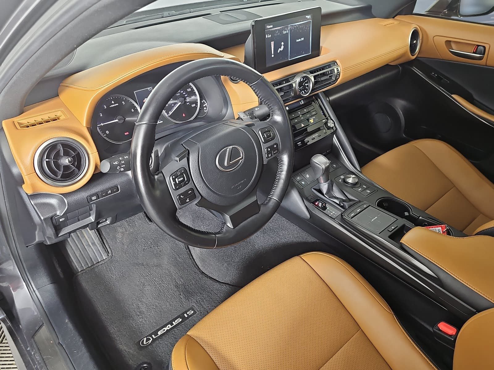 Used 2021 Lexus IS 300 AWD w/ Comfort Package image 13