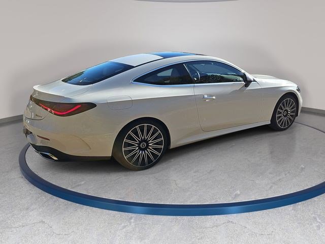 Used 2026 Mercedes-Benz CLE 300 4MATIC Coupe image 6