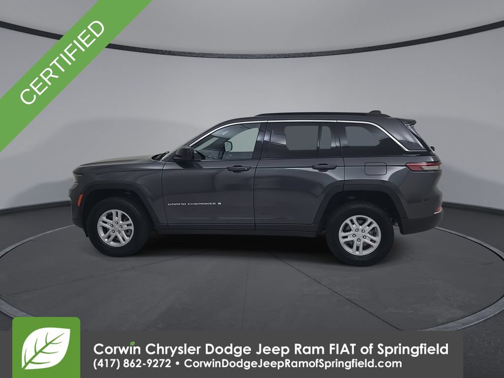 Used 2025 Jeep Grand Cherokee Laredo w/ Luxury Tech Group I AWD/4WD image 9