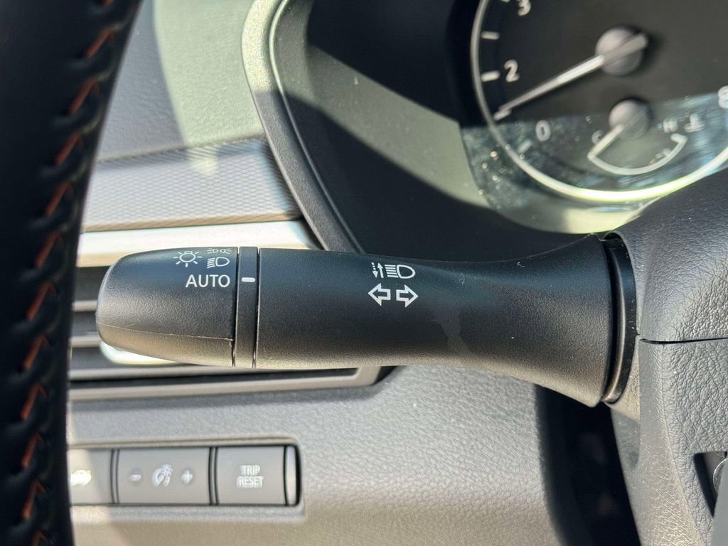 Used 2025 Nissan Altima 2.5 SR FWD image 22