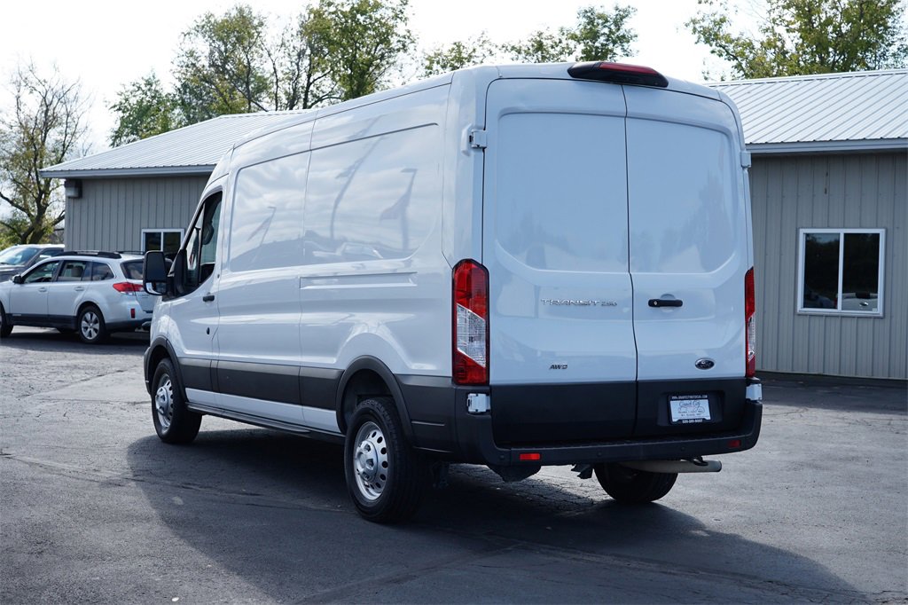 Used 2023 Ford Transit 250 Medium Roof AWD w/ Load Area Protection Package image 5