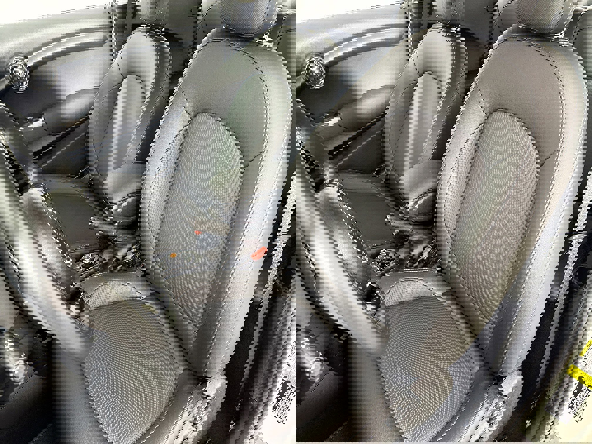 Used 2019 MINI Cooper 2-Door Hardtop image 20