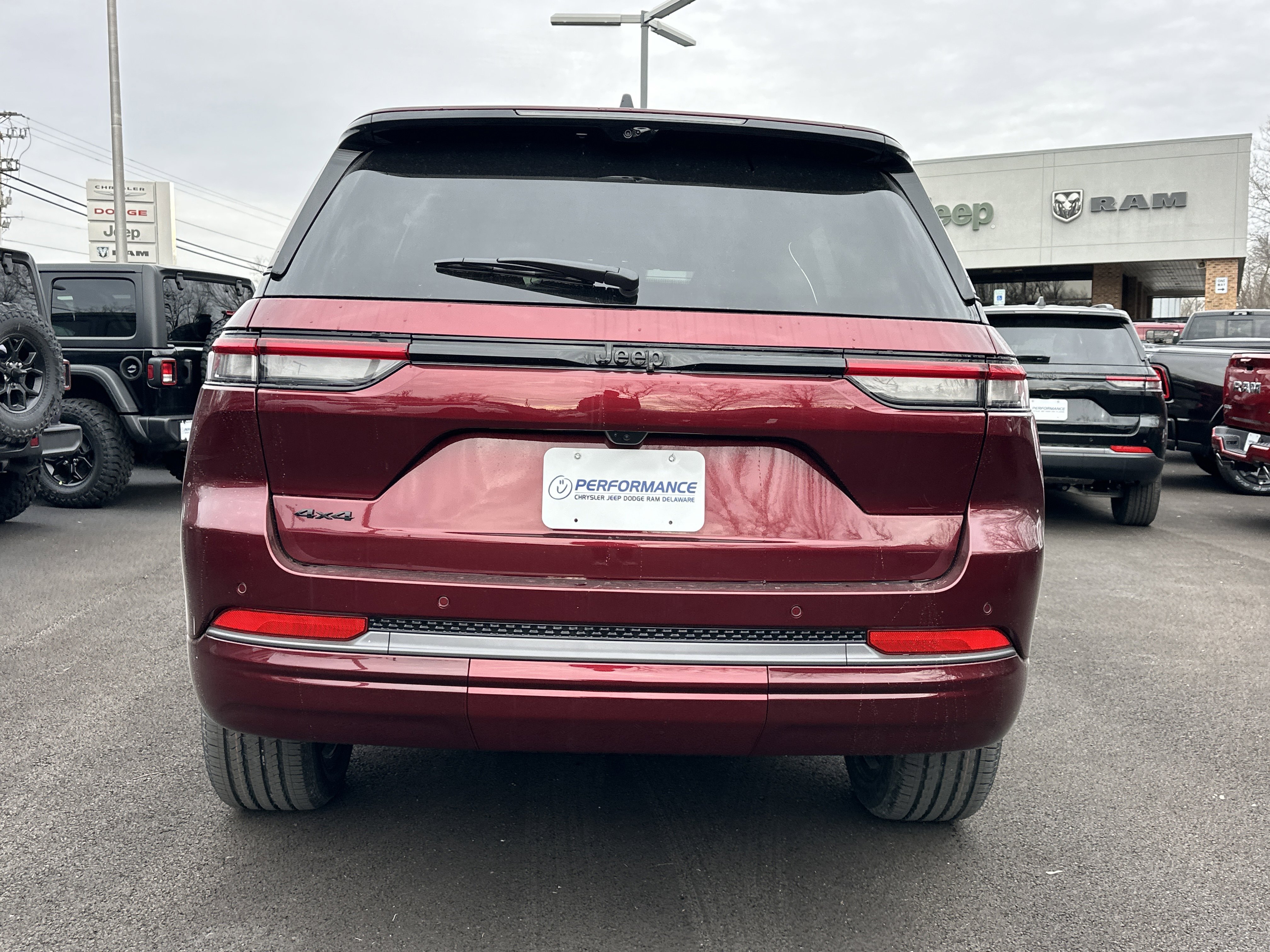 New 2026 Jeep Grand Cherokee Limited Reserve image 16