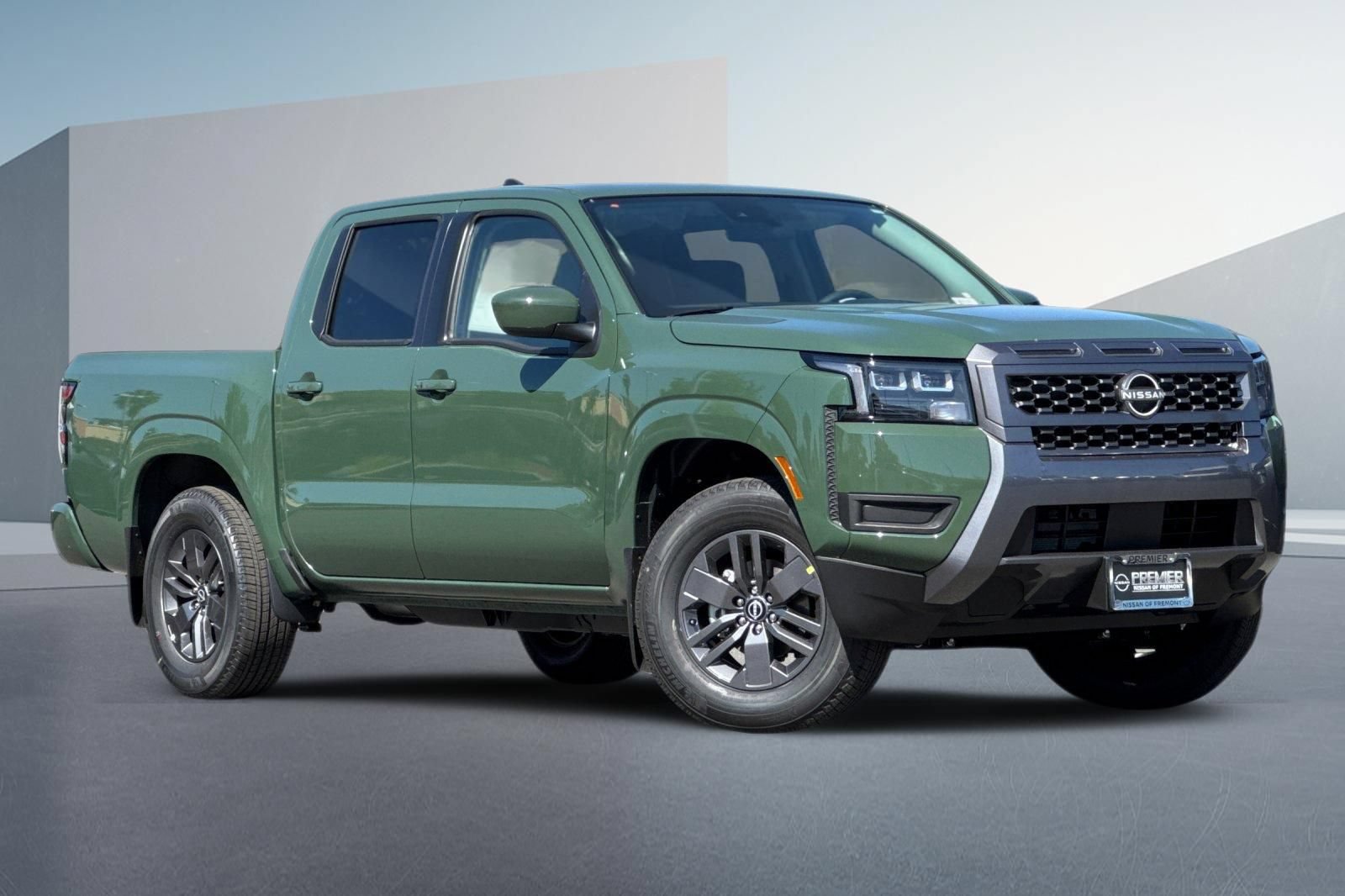 New 2026 Nissan Frontier SV w/ SV Convenience Package RWD image 2