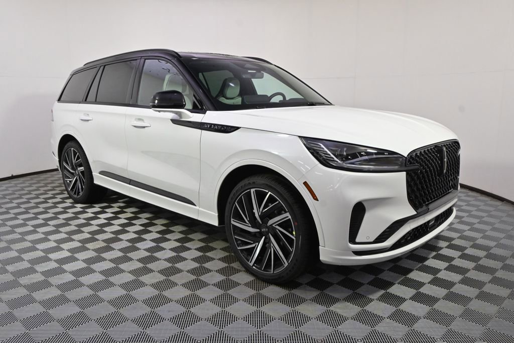 New 2026 Lincoln Aviator Black Label image 8