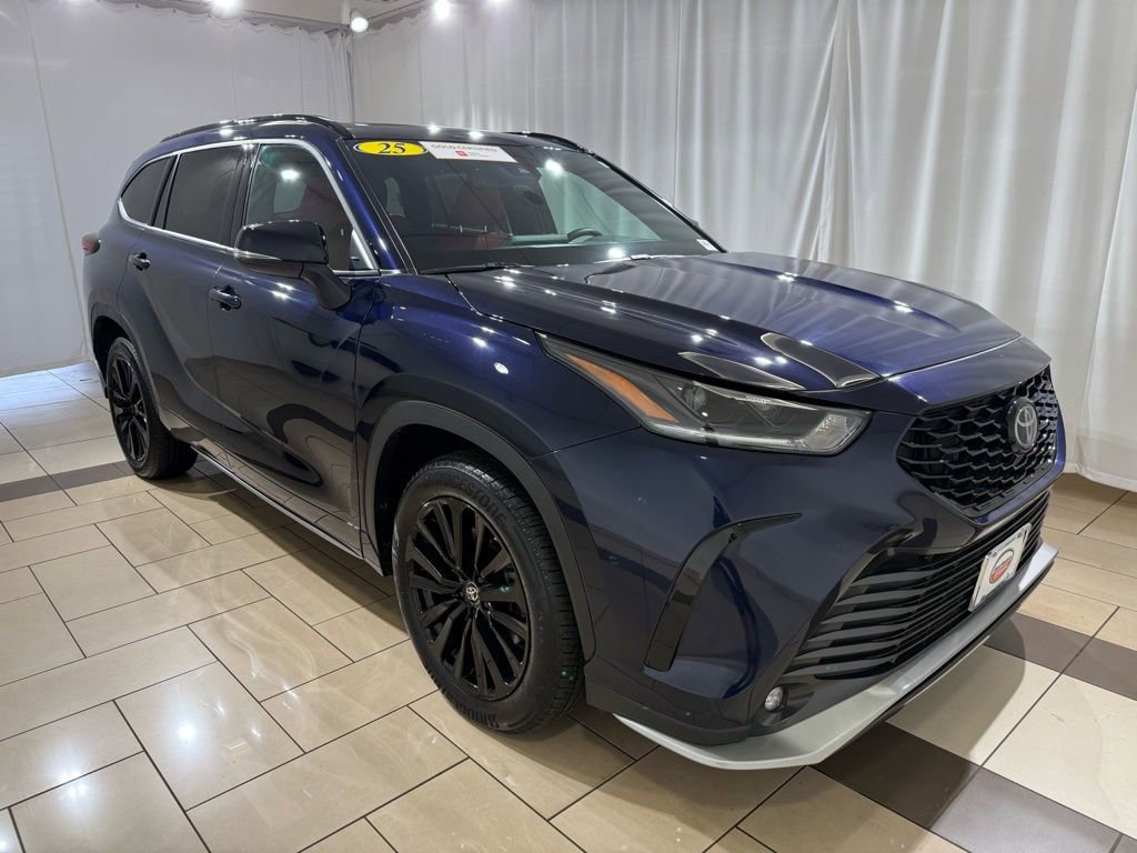 Certified 2025 Toyota Highlander XSE image 7