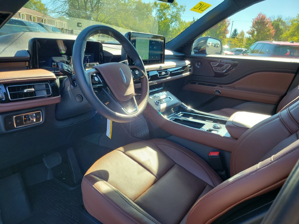 New 2027 Lincoln Aviator Reserve AWD/4WD image 21