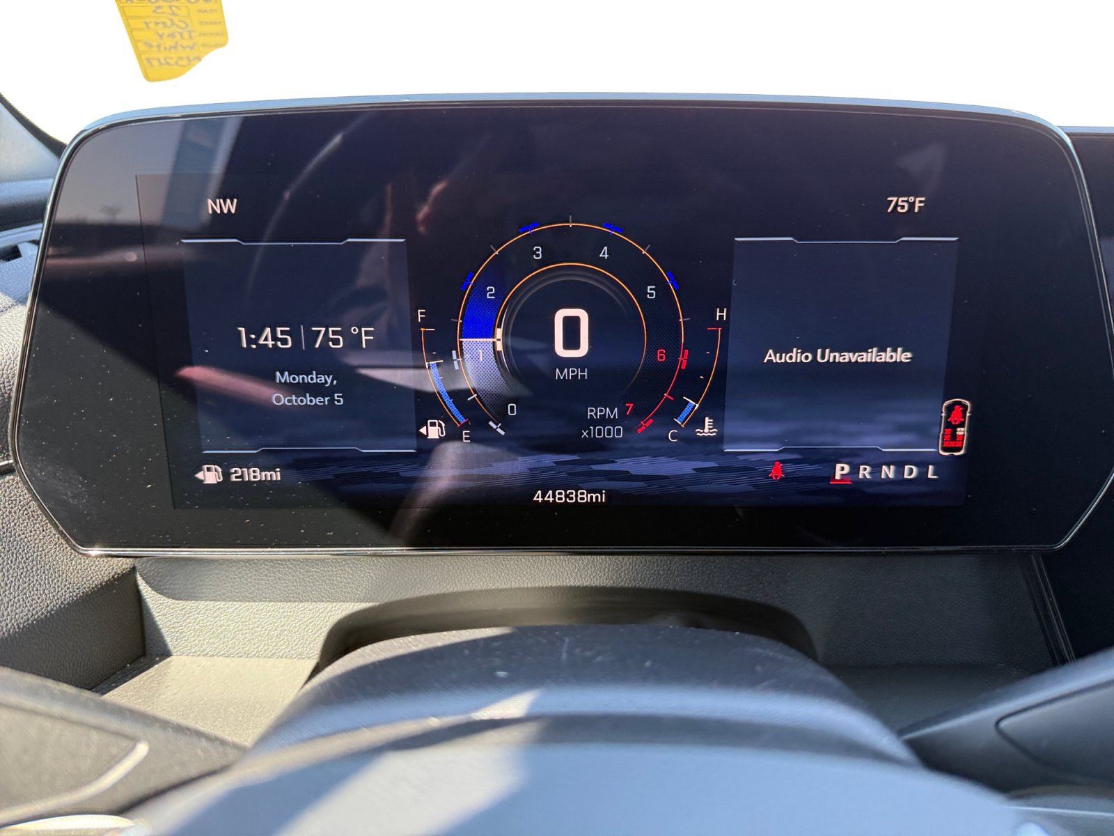 Used 2025 Chevrolet Traverse LT FWD image 11