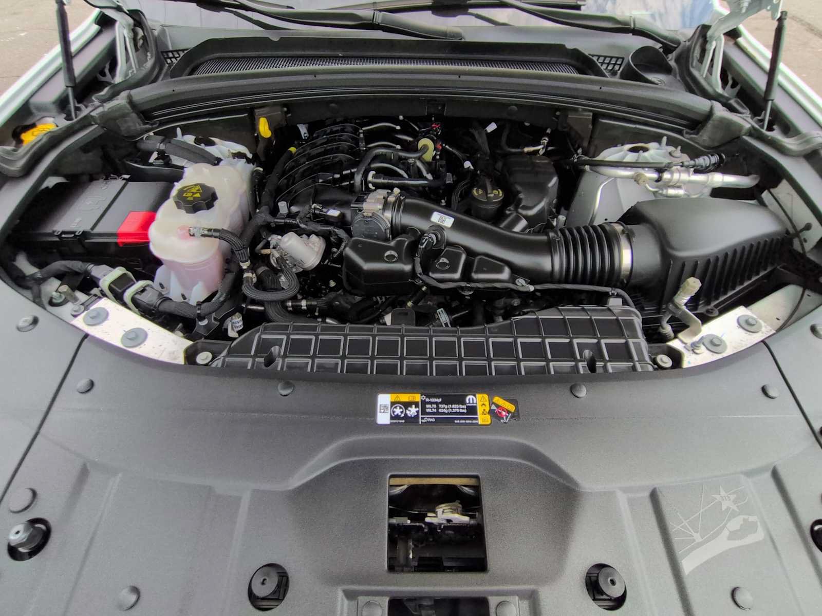 Used 2023 Jeep Grand Cherokee Altitude AWD/4WD image 15